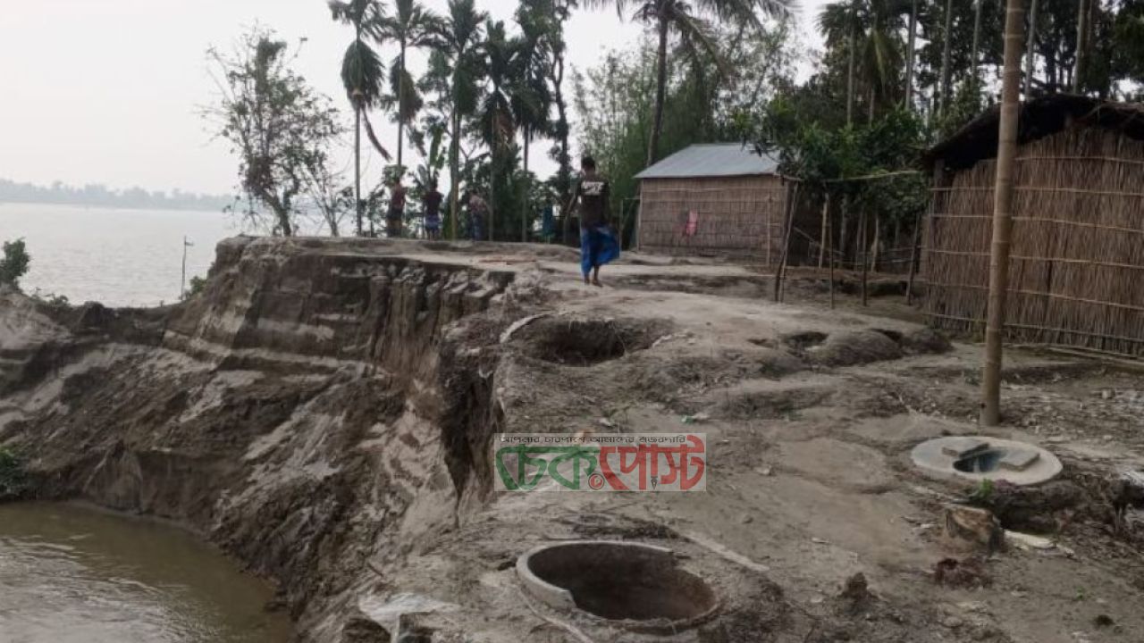 রৌমারীতে ব্রহ্মপুত্রের ভয়াবহ ভাঙন, গৃহহীন ৭৫০ পরিবার