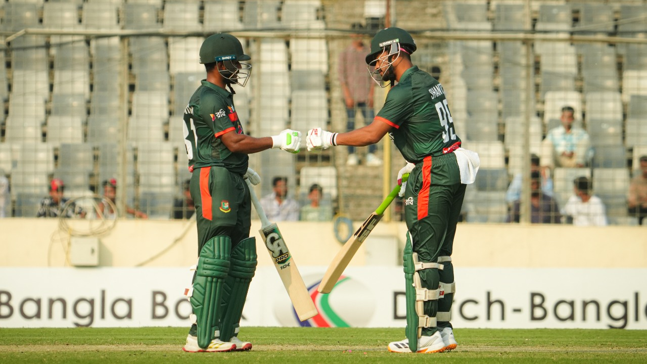 তানজিদের ঝড়, শান্তর দৃঢ়তায় সিরিজে সমতা আনল বাংলাদেশ