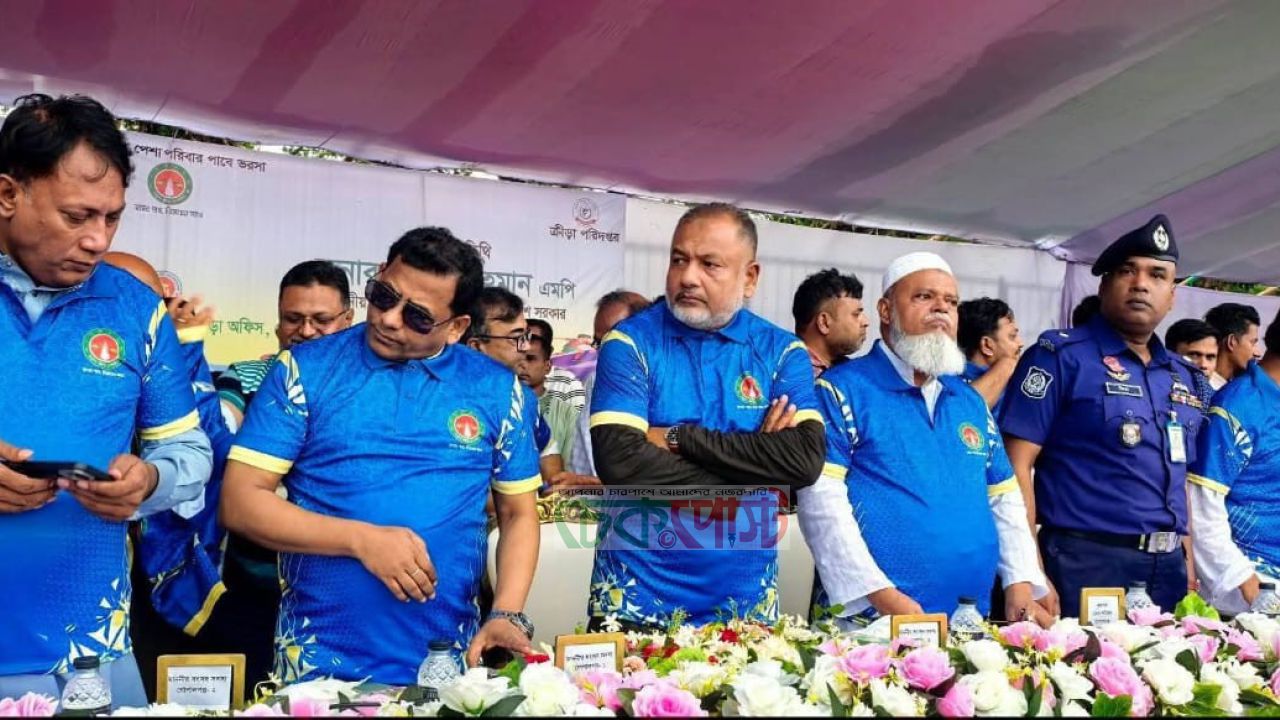 গোপালগঞ্জে ‘নতুন কুঁড়ি স্পোর্টস’ শুরু, ফুটবলে নতুন আশা
