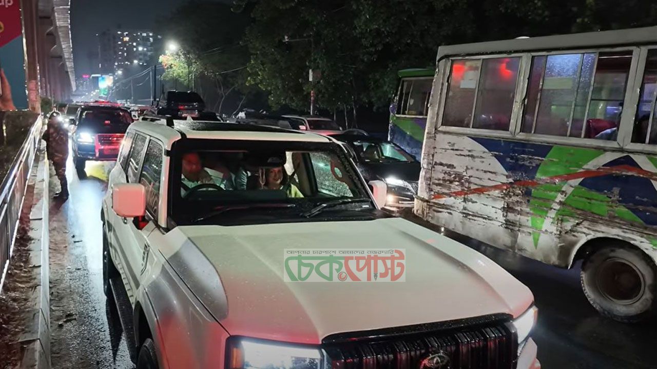 নিজেই গাড়ি চালিয়ে আগারগাঁও গেলেন তারেক রহমান, পাশে জুবাইদা রহমান