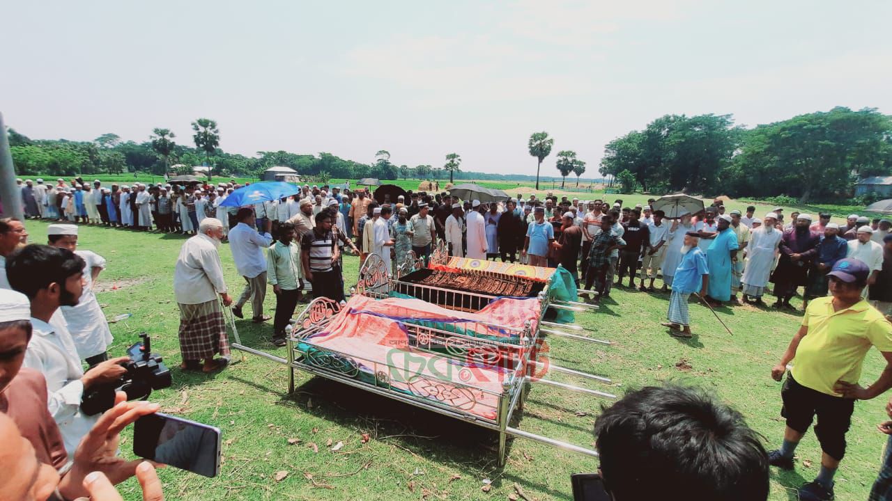 গাজীপুরে একই পরিবারের ৫ জন খুন, গোপালগঞ্জে দাফন সম্পন্ন
