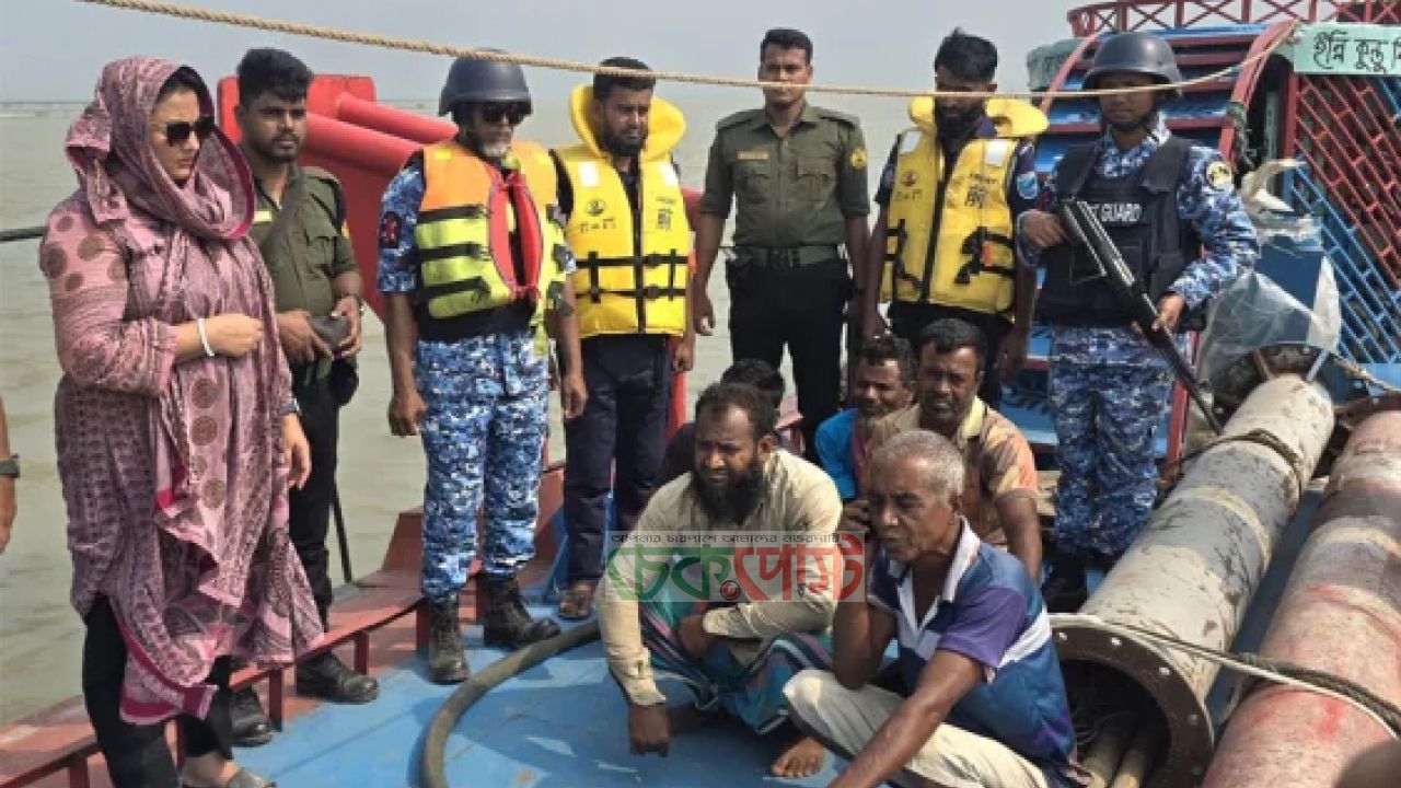 মানিকগঞ্জে অবৈধ বালু উত্তোলনে অভিযান, শ্রমিক আটক ও জরিমানা
