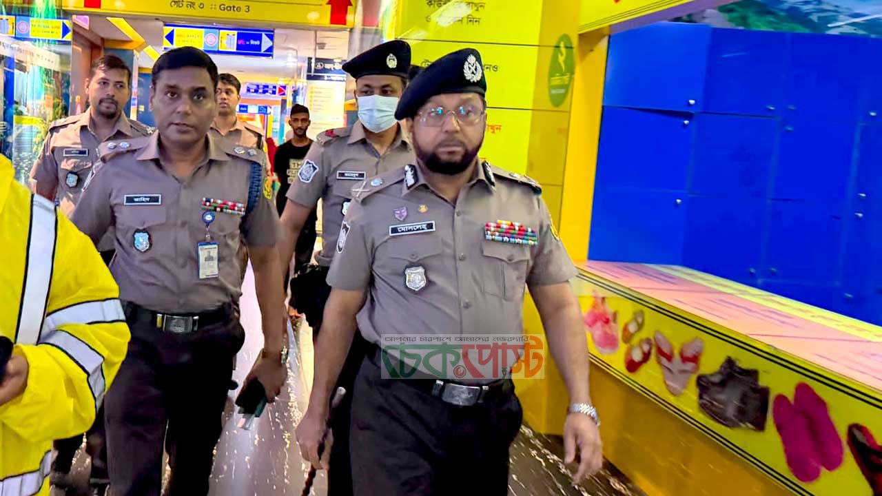 আদ-দ্বীন হাসপাতালে ৬ শিশুর মৃত্যু, ঘটনাস্থলে ডিএমপি কমিশনার