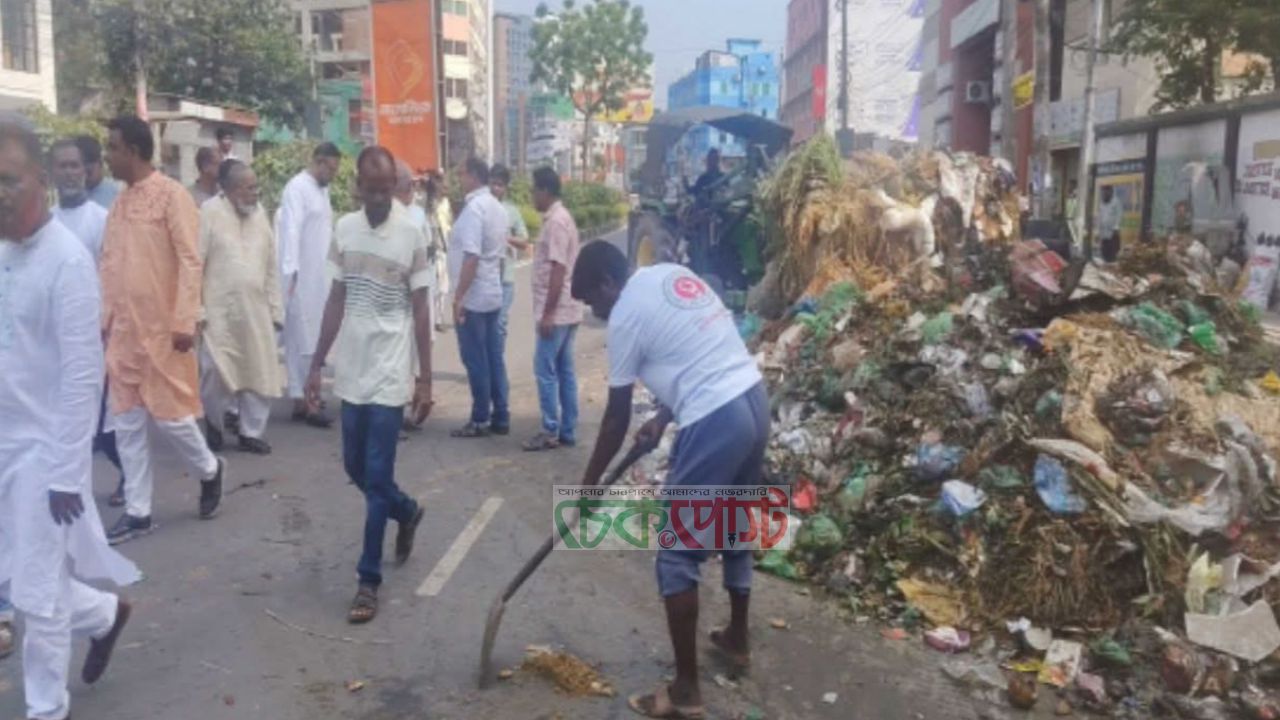 ঈদের বর্জ্য পরিষ্কারে কেসিসির বিশেষ অভিযান