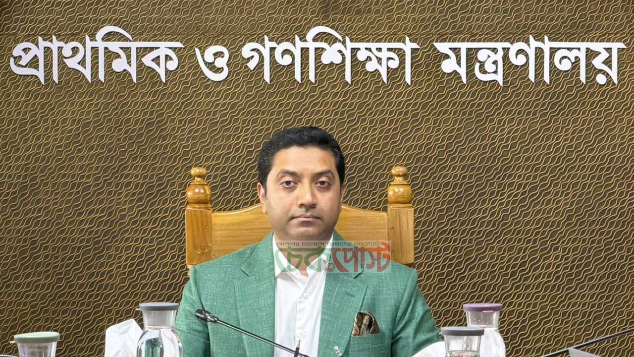 ঢাকা বিশ্ববিদ্যালয় মন্তব্যে বিতর্ক: নিজের বক্তব্য ফিরিয়ে নিলেন ববি হাজ্জাজ