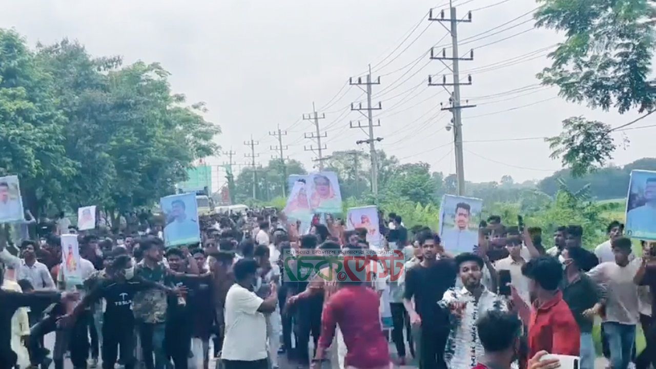 কুমিল্লায় মহাসড়কে ছাত্রলীগের ঝটিকা মিছিল, একসঙ্গে আটক ৪৫