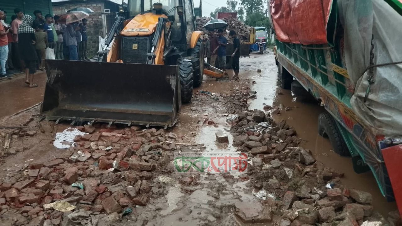 নোয়াপাড়া–জগদীশপুর সড়ক মেরামত কাজ শুরু, স্বস্তিতে এলাকাবাসী