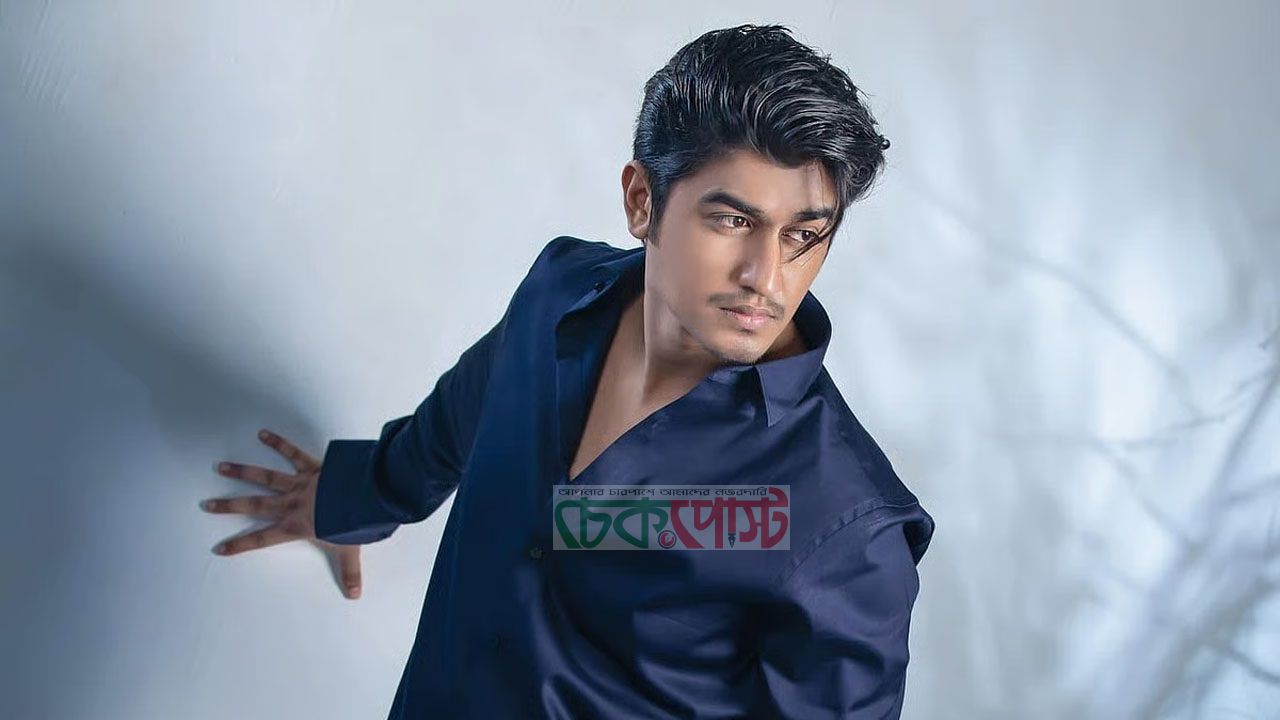 বাগদান সারলেন গায়ক শেখ সাদী, হঠাৎ পারিবারিক আয়োজনে আংটিবদল