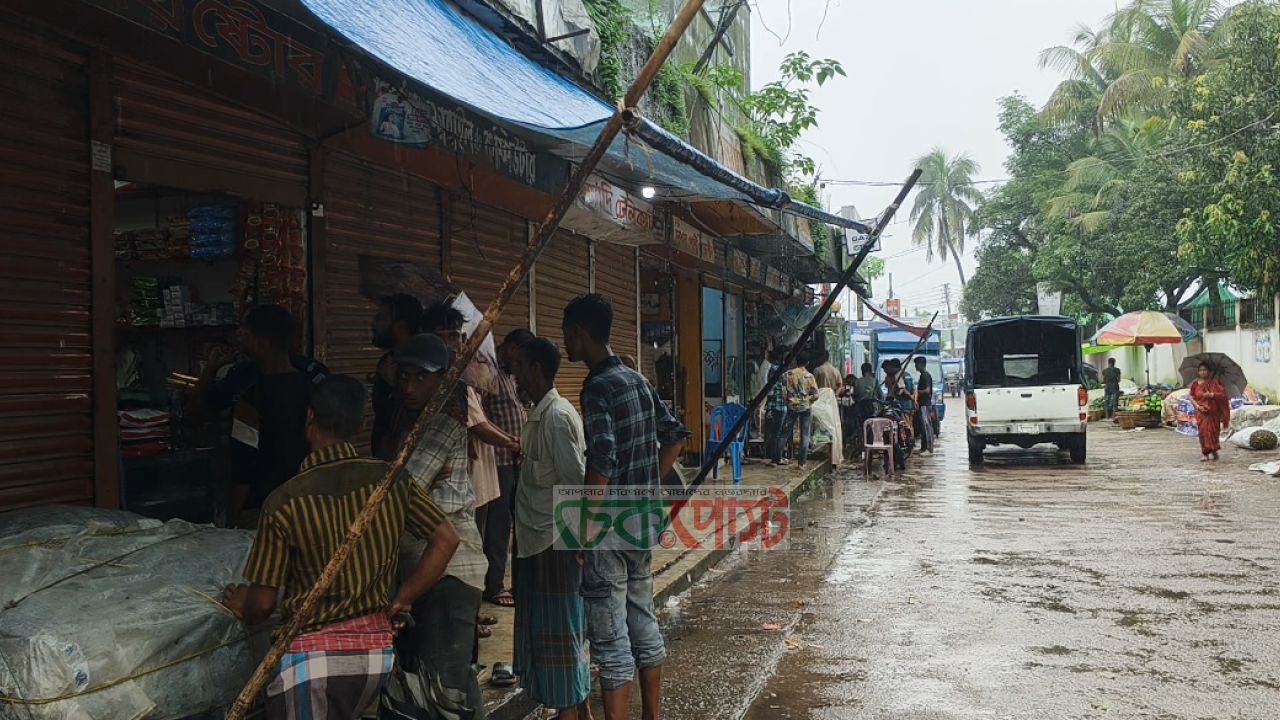 সুনামগঞ্জ সদর থানার সামনেই দুর্ধর্ষ চুরি, নগদ টাকা-স্বর্ণালংকার লুট