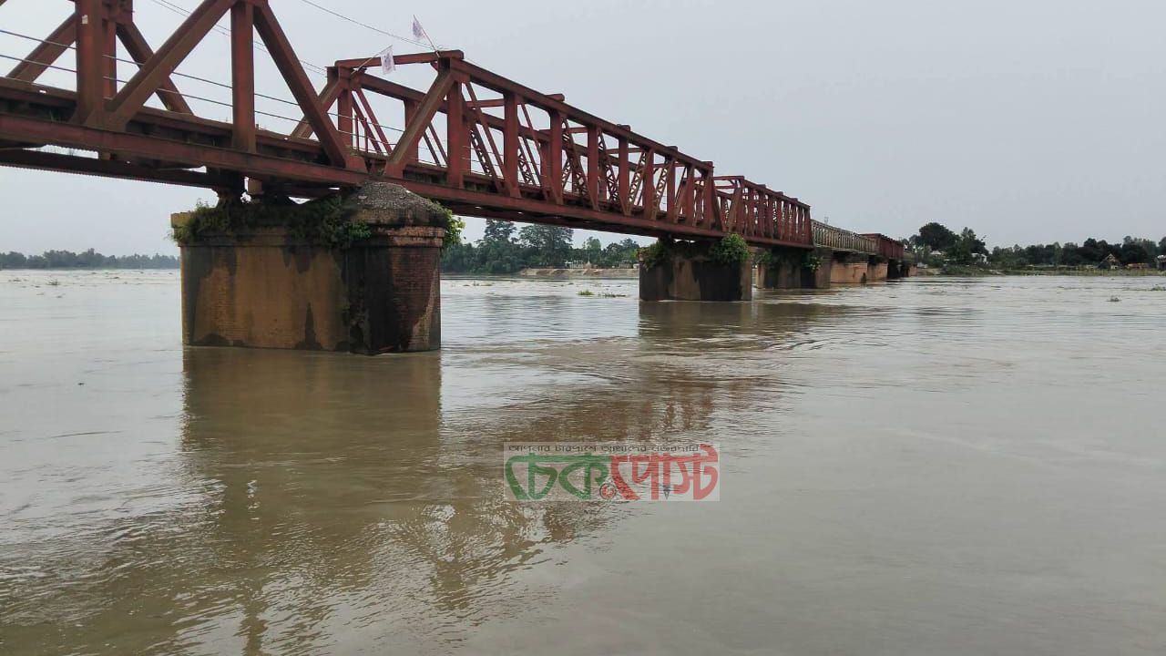 ভূরুঙ্গামারীতে দুধকুমারের পানি বিপদসীমার ২ সেন্টিমিটার নিচে