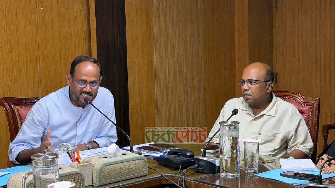 চিংড়ি খাতের উন্নয়নে মতবিনিময় সভা প্রতিমন্ত্রী সুলতান সালাউদ্দিন টুকু