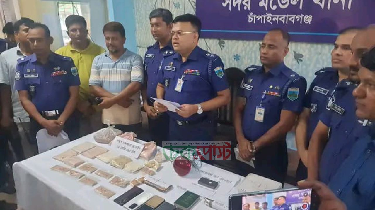 পুলিশের অভিযানে কোটি টাকার হেরোইন উদ্ধার, সাবেক মেম্বারসহ ৪ জন আটক