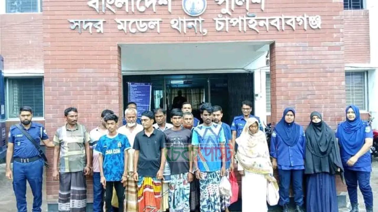 মাদকবিরোধী অভিযানে চাঁপাইনবাবগঞ্জে আটক ২২, উদ্ধার হেরোইন-গাঁজা