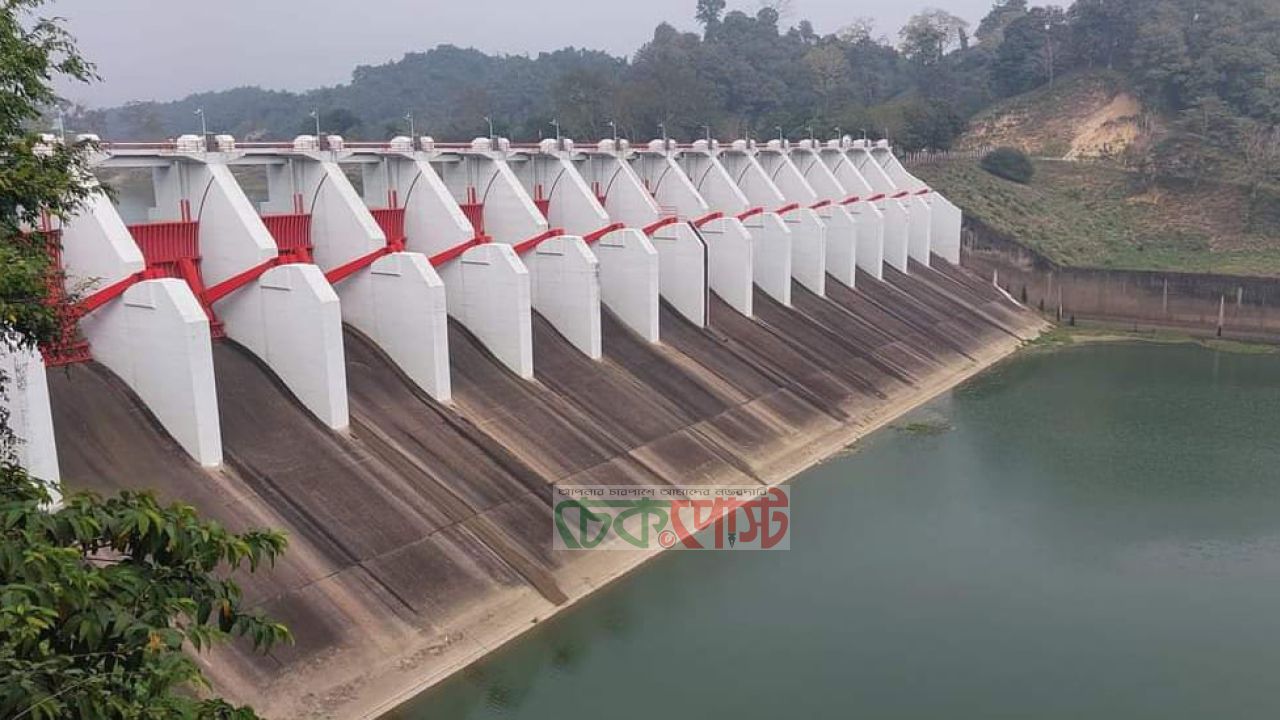 রাঙামাটির বন্যায় ২০ হাজার মানুষ পানিবন্দী, কাপ্তাই জলবিদ্যুৎ কেন্দ্রে বাড়ল উৎপাদন