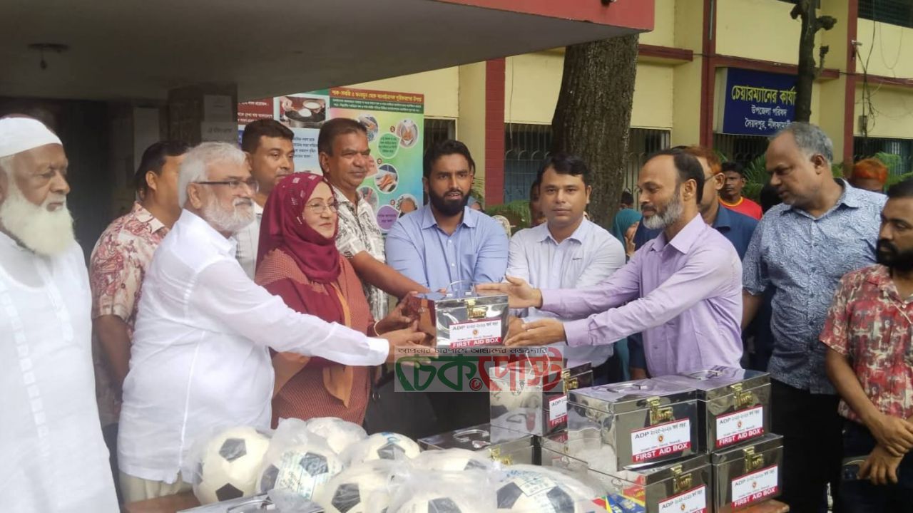 সৈয়দপুরে স্কুল ভবন উদ্বোধন, ক্ষতিগ্রস্তদের সহায়তা দিলেন এমপি বিলকিস ইসলাম