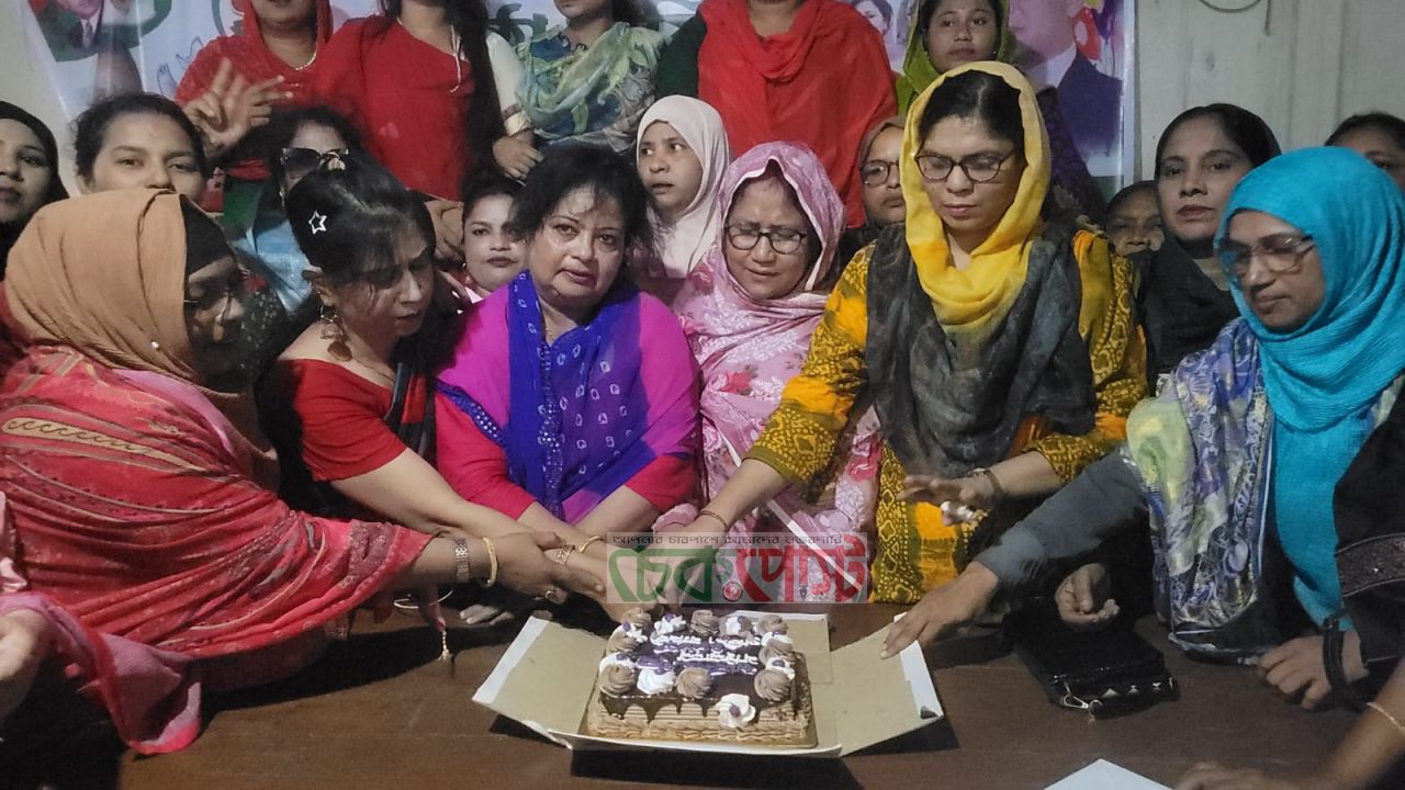 ঝালকাঠিতে মহিলা দলের ৪৮তম প্রতিষ্ঠাবার্ষিকী উদযাপন