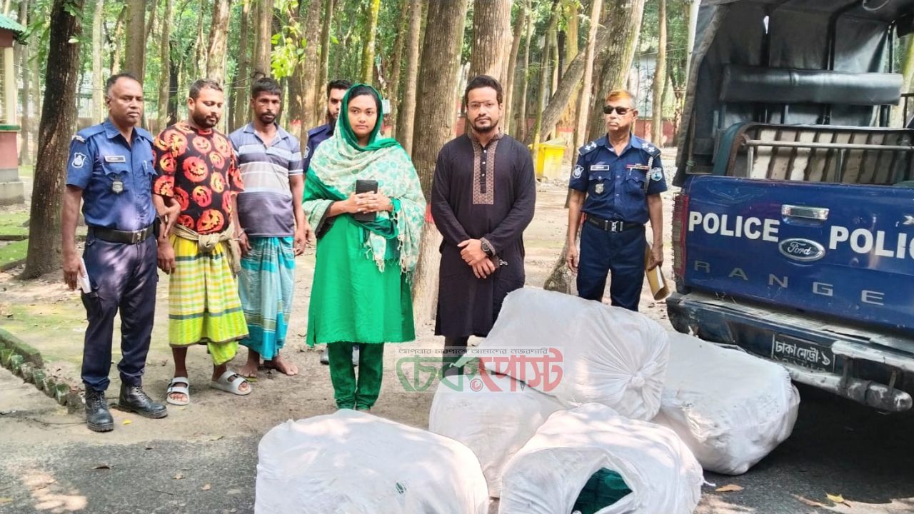 বেড়ায় চার লাখ টাকার চায়না দুয়ারী জাল জব্দ, জরিমানা ৪ হাজার