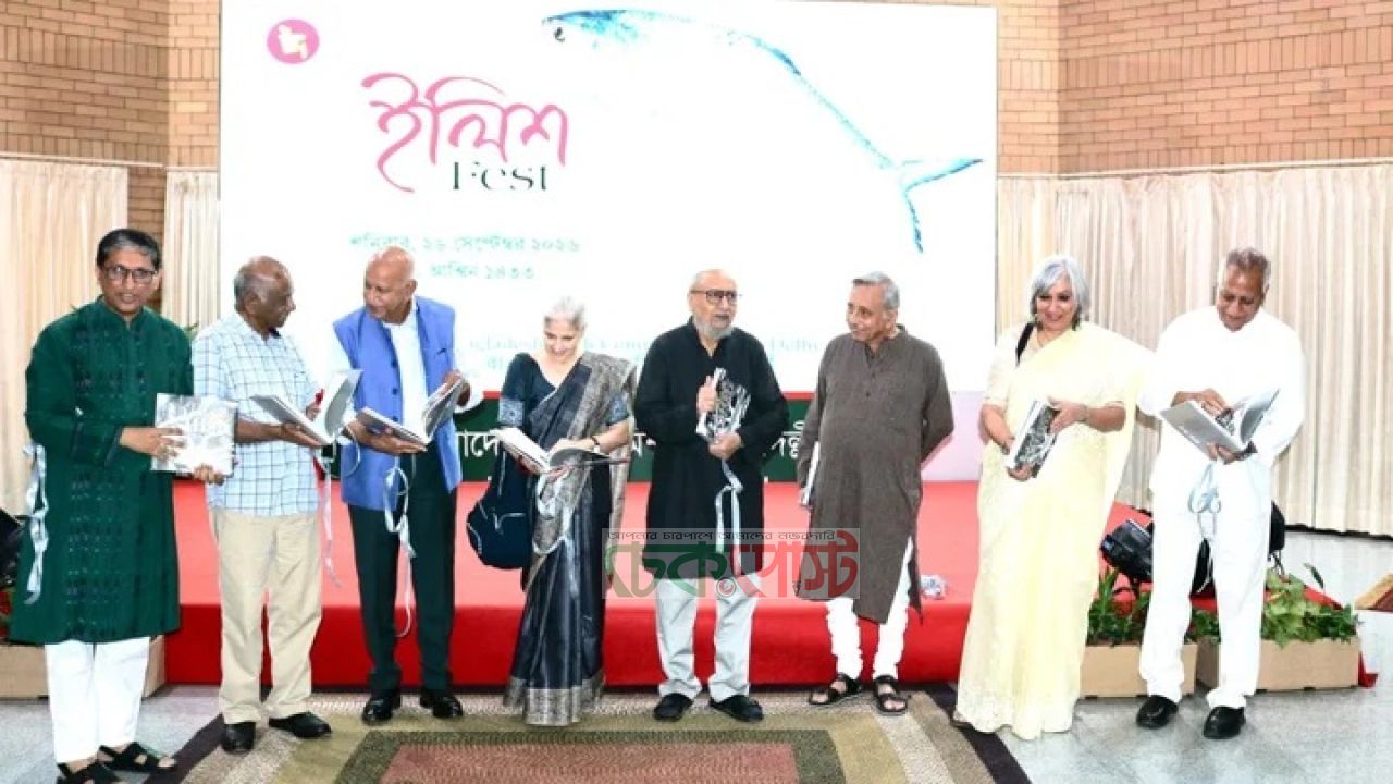 দিল্লিতে জমজমাট ‘ইলিশ ফেস্ট’, মাতল অতিথিরা