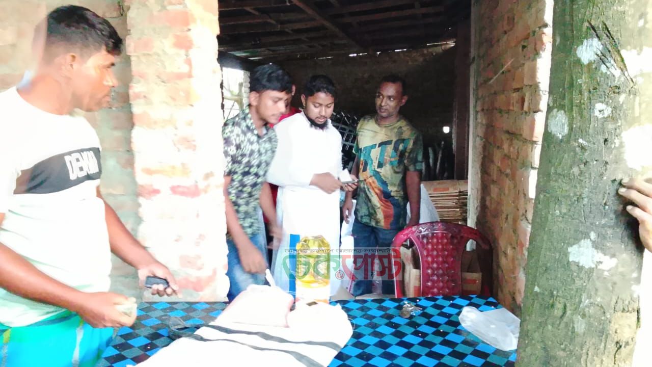 সৈয়দপুরে টিসিবির পণ্য বিতরণে অনিয়মের অভিযোগ, তদন্তের আশ্বাস ইউএনওর