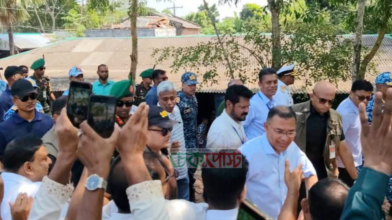 সুন্দরবন পরিদর্শন শেষে দাকোপ পৌছেছেন প্রধানমন্ত্রী 