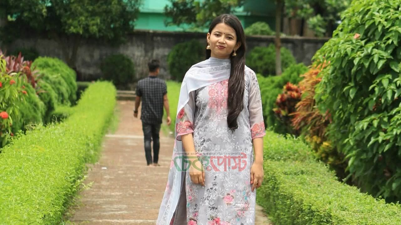 কুবি শিক্ষার্থী ফারজানার ঝুলন্ত মরদেহ উদ্ধার
